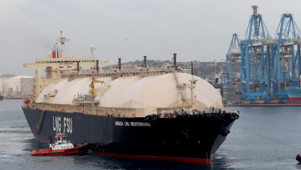 Government strives to complete LNG project within timeframe