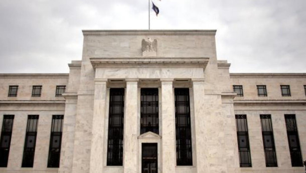 Fed officials see rates close to peak, differ on how close