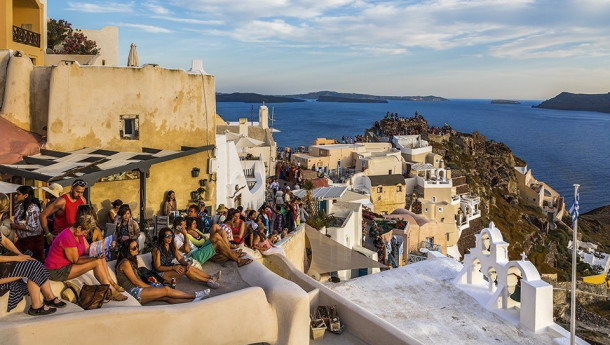 Greece is winning the tourism bet for 2023