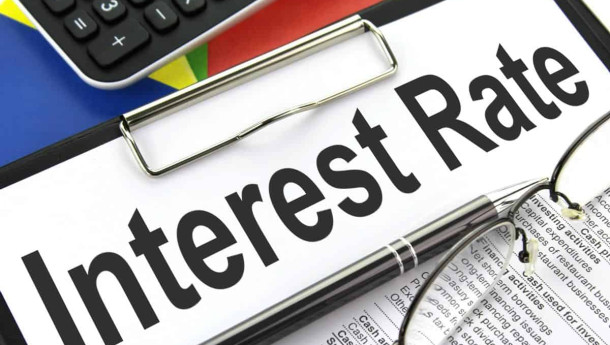 Increase in deposit rates in August, decreases in lending rates