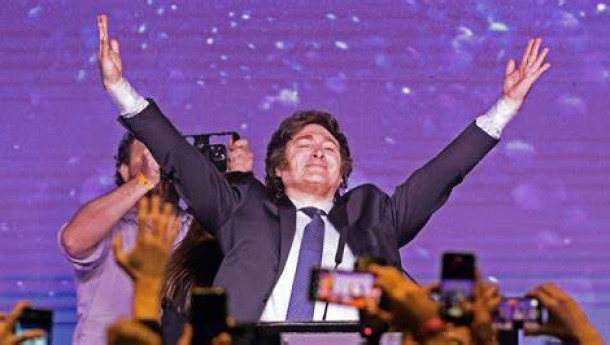 Argentine libertarian Milei pledges new political era after election win