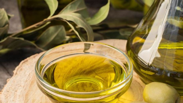 Astronomical olive oil Prices, corporate greed driving Greek inflation