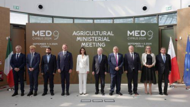 Agriculture Minister and EU Commissioner call for more sustainable water management