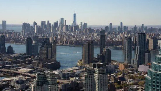 New York real estate group sues to fight new broker fee law