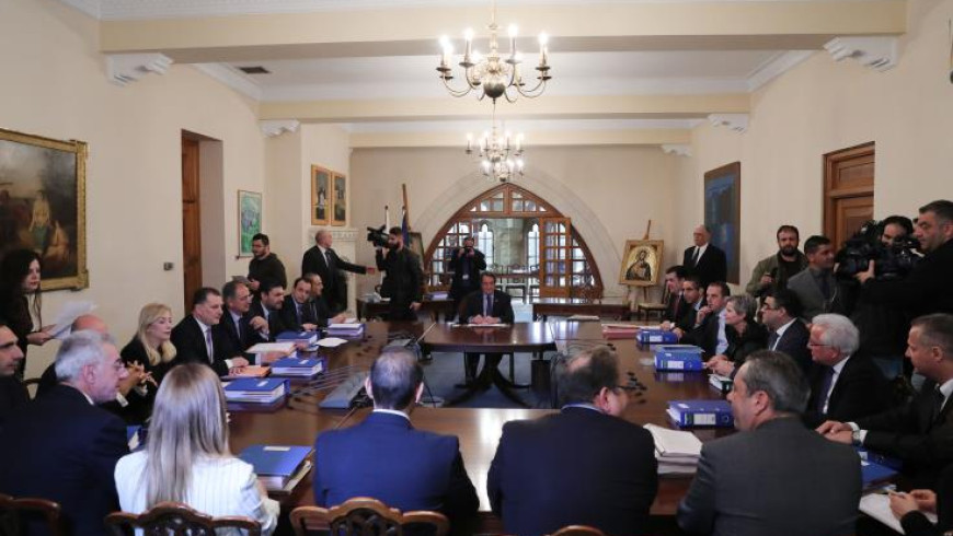 President: Outgoing cabinet members “raised the bar”