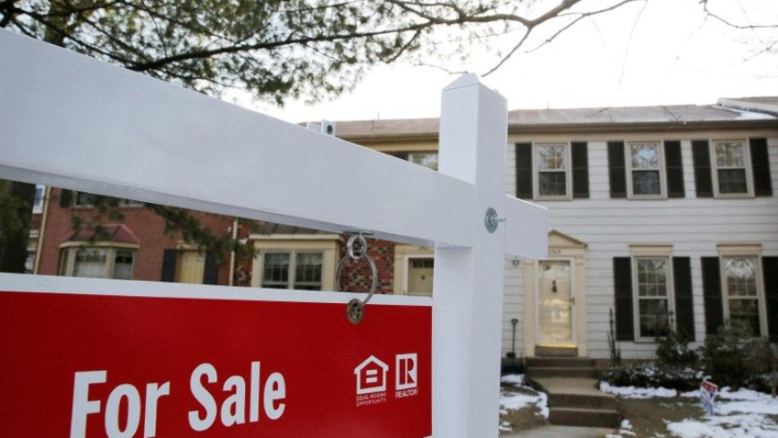 U.S. pending home sales sag more than expected in November