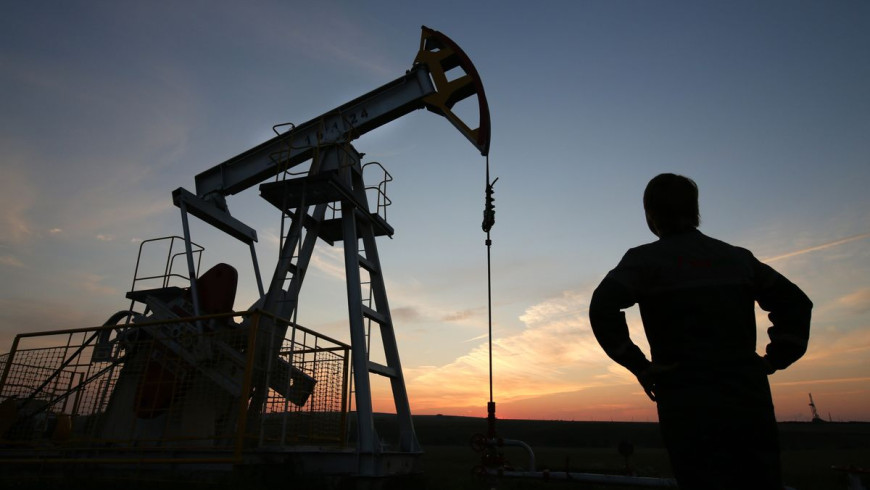 Oil price cap costs russia $170 million a day