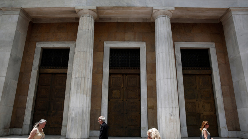 Leaving economic crisis, pandemic behind, Greek economy roars back