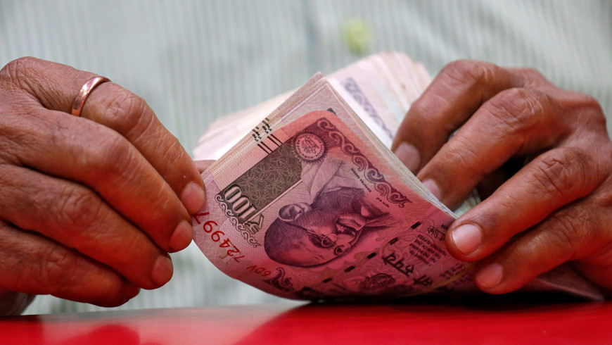 Rupee helped by dip in US yields, while election uncertainty weighs