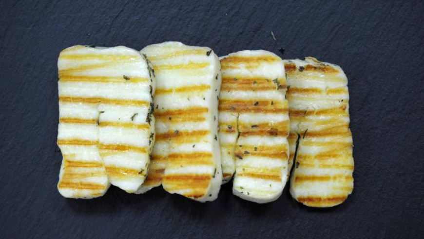 Cyprus granted 5-year period to comply with PDO halloumi specifications