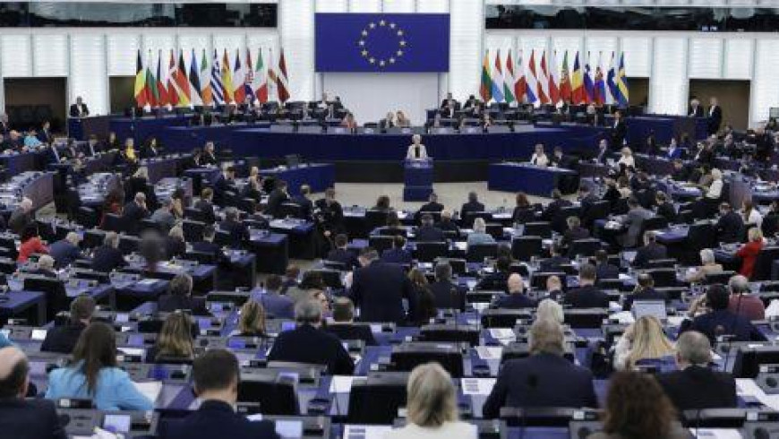 Three Cypriot MEPs vote in favour of new Commission approval and three against