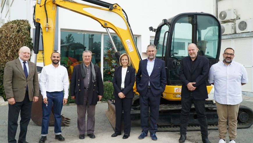 The Stelios Philanthropic Foundation  donates excavating equipment to CMP