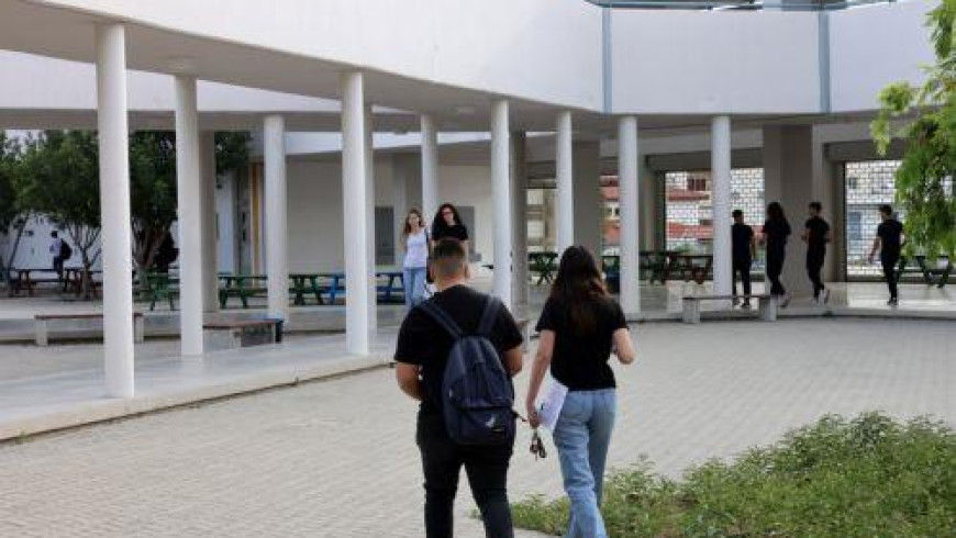 Survey shows that 57% of children in Cyprus feel pressure from school